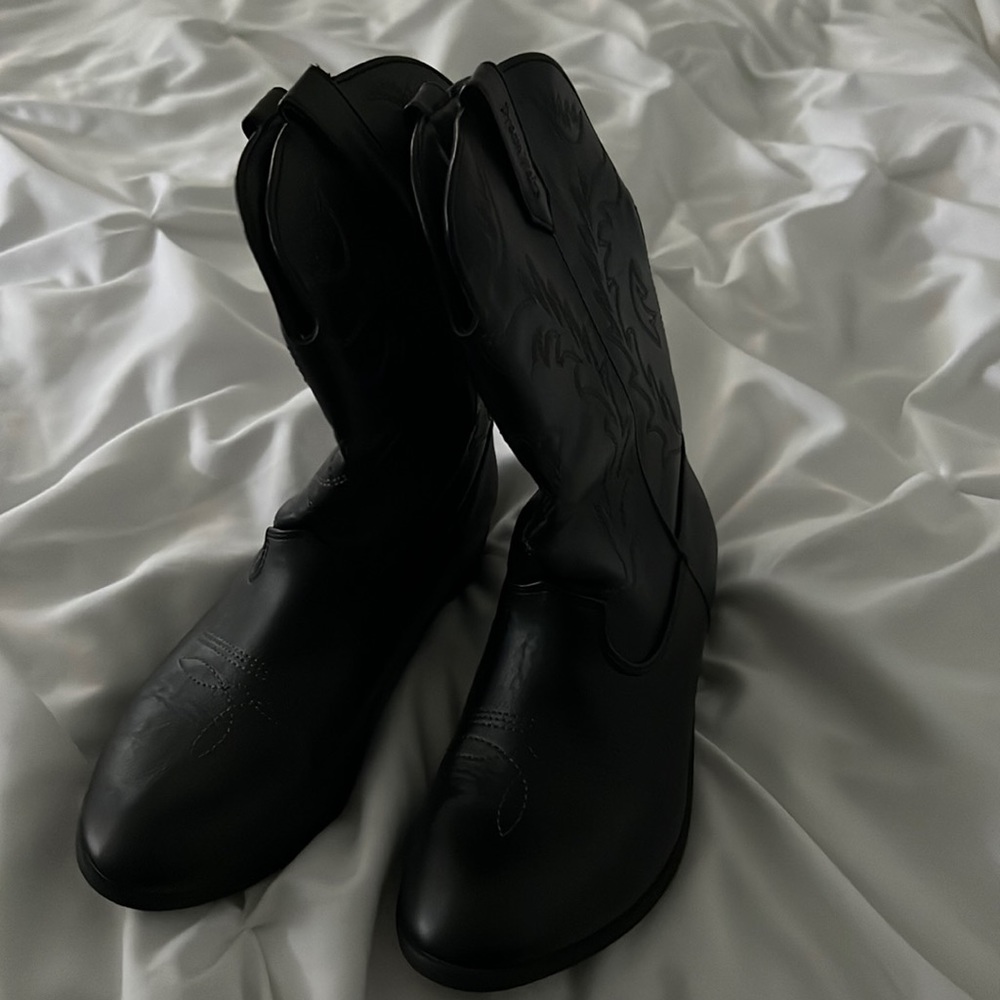Boys cowboy boots
